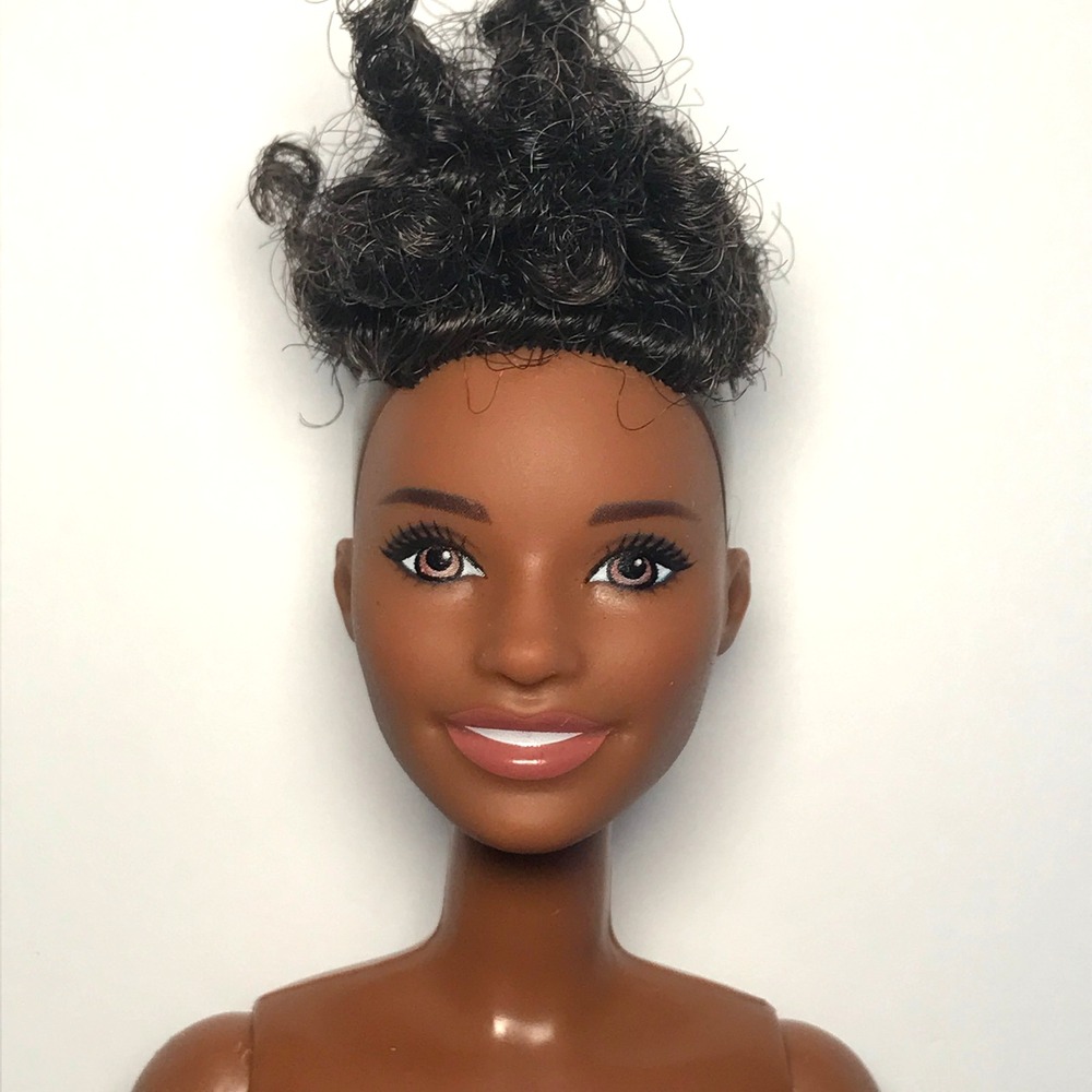 Nude Barbie 2016 Fashionistas #128 AA Curly Shaved Sides Hair GHP98 Doll
